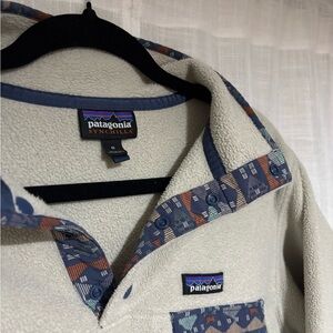 Patagonia synchilla Fleece with Geometric Trim